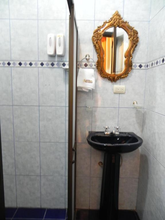 Hotel Vieja Mansion Cuenca Szoba fotó