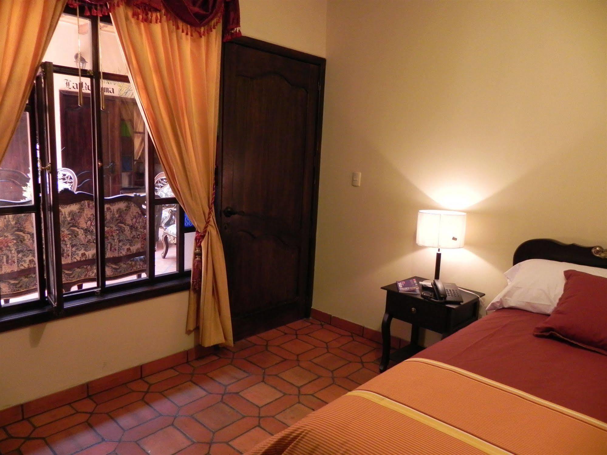 Hotel Vieja Mansion Cuenca Kültér fotó